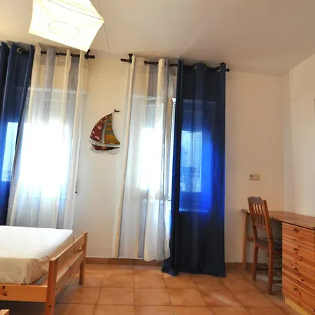 Rnet - Pep Ventura Apartment Roses